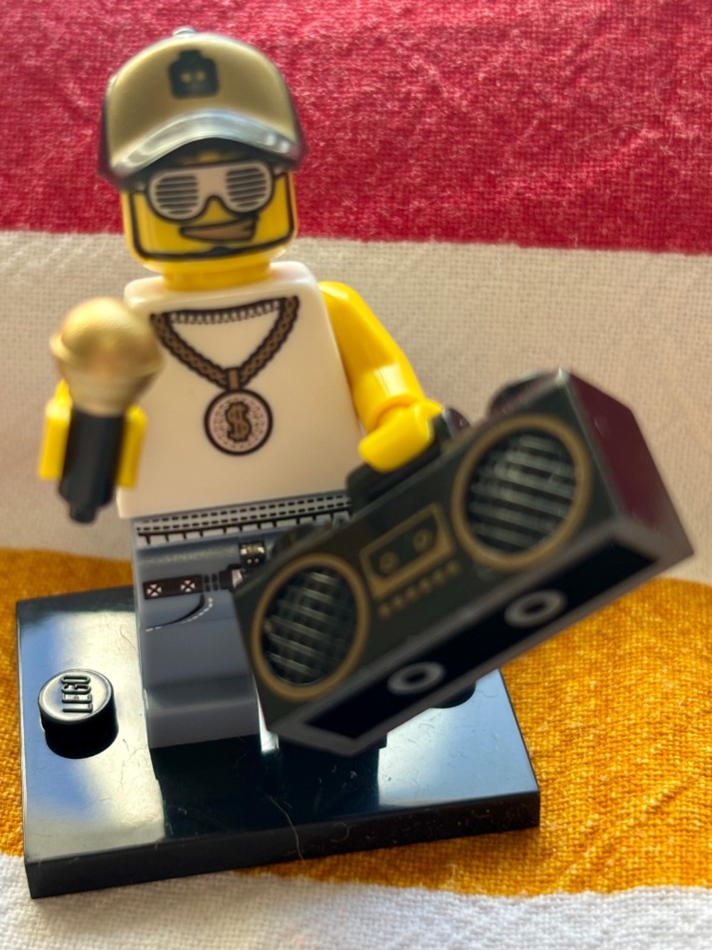 LEGO SERIES 3 "Rapper" col03-15 With stand, pamphlet & accessories